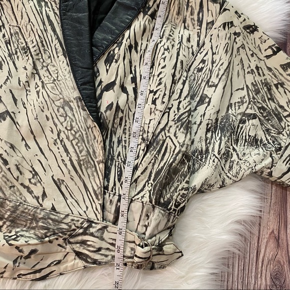 Giovinezza Moda By Rocca | Leather Wrap Jacket - Picture 6 of 8